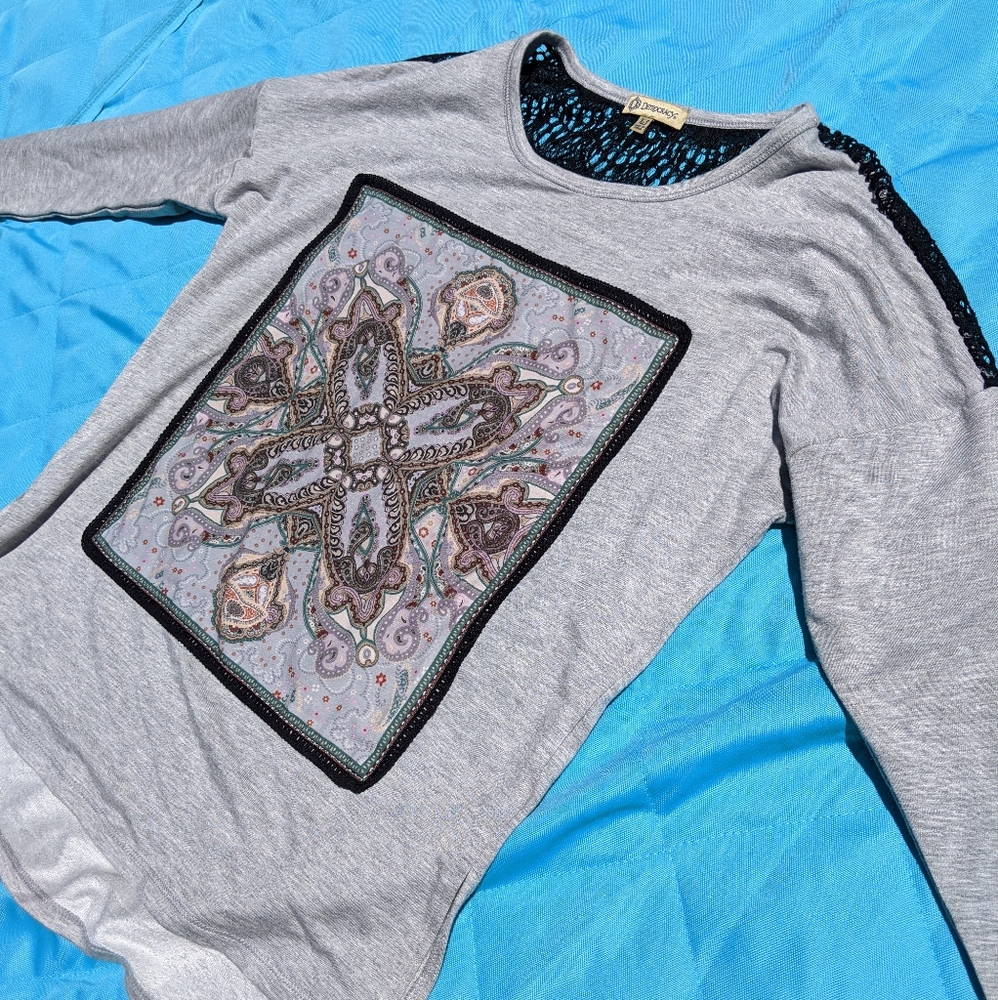Longsleeve Gray Shirt